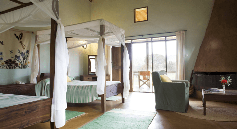 Tloma Lodge - Twin Room