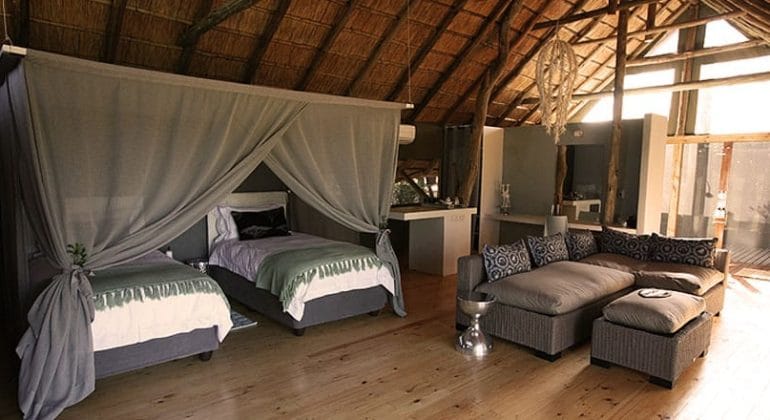 Victoria Falls River Lodge tents