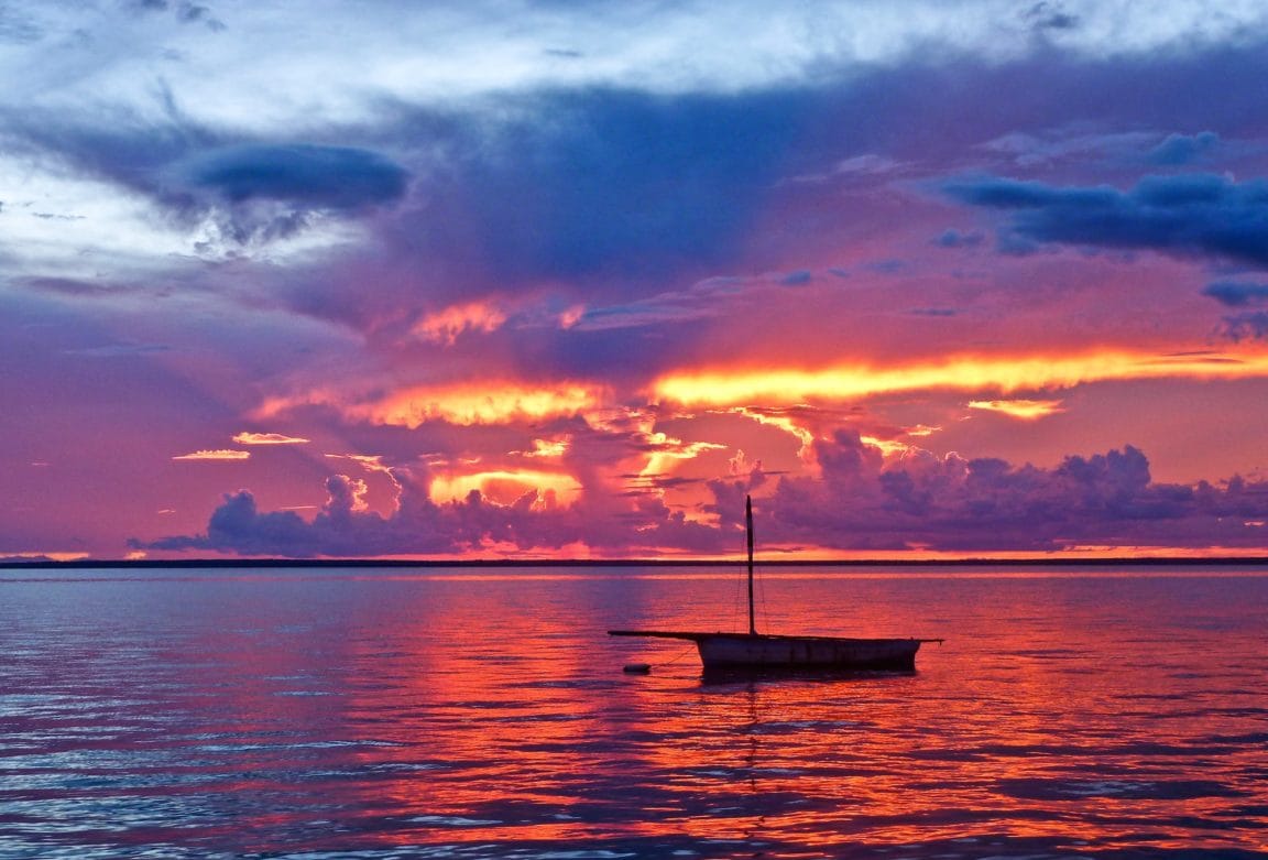 Mozambique — Where the Bush Meets the Sea