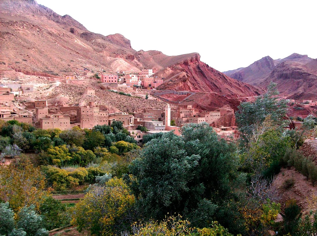 Morocco — Desert, mountains and vibrant medinas