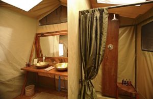 Olakira Migration Camp Bathroom