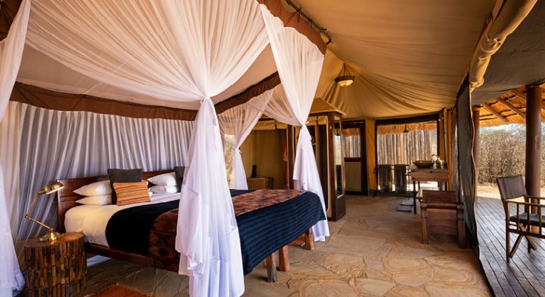 Oliver's Camp Tent Interior