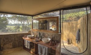 Roho Ya Selous Bathroom