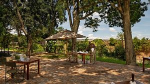 Sand River Mara Outdoor Dining