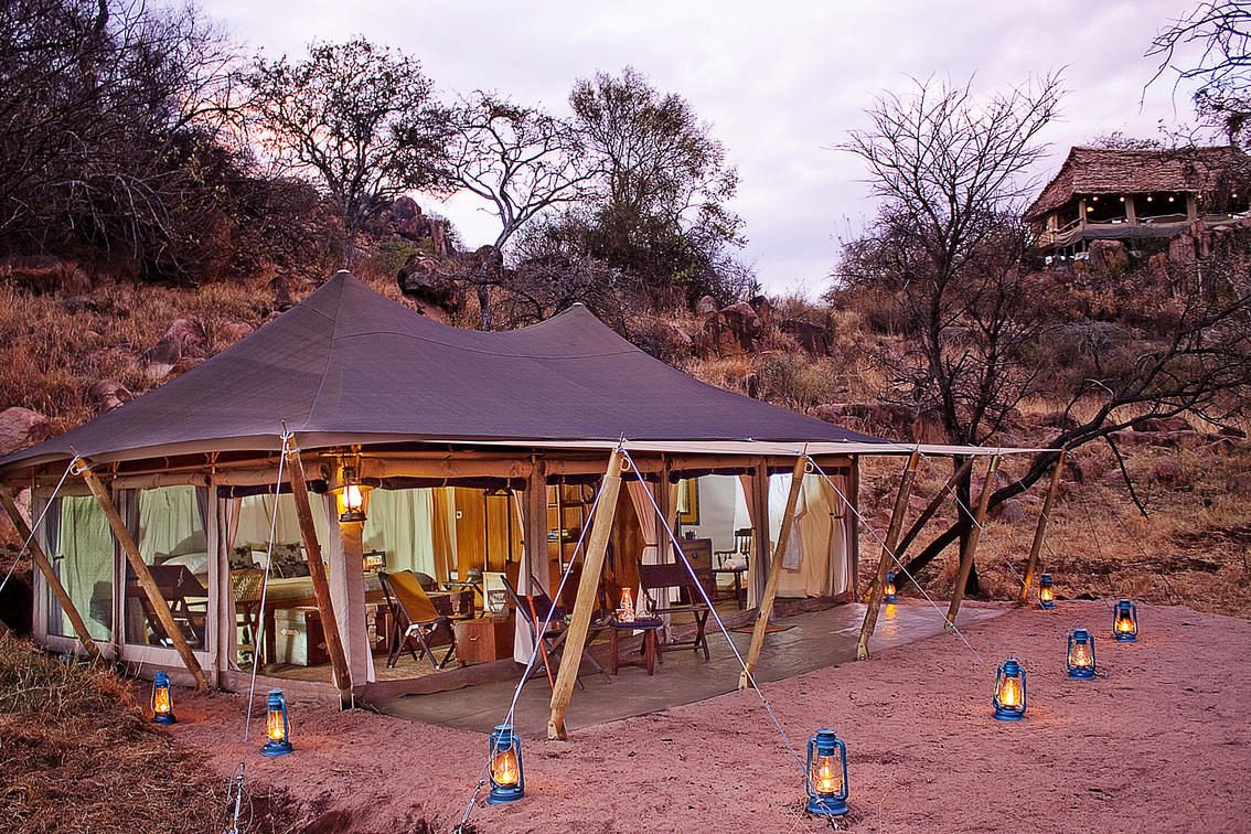 Serengeti Pioneer Camp Room Exterior