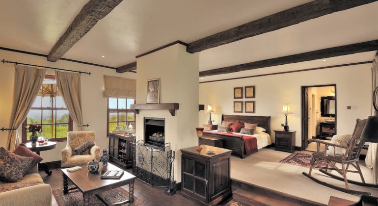 The Manor At Ngorongoro Bedroom