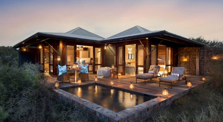 Ecca Lodge Private Pool