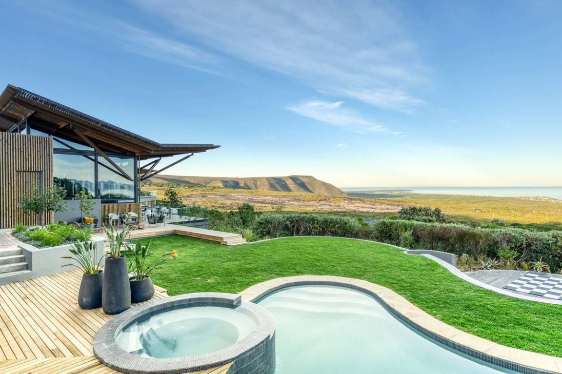 Grootbos Garden Lodge Pool
