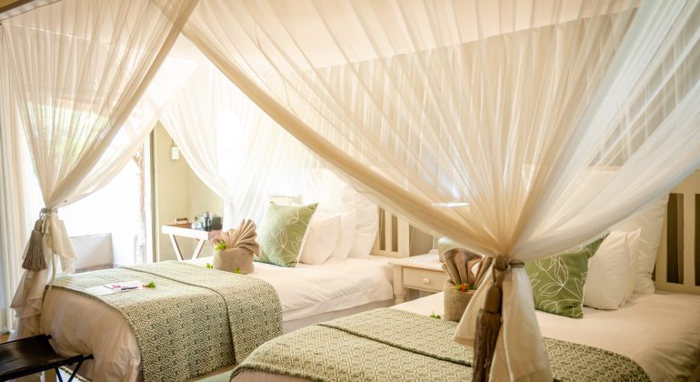Kambaku Safari Lodge Rooms