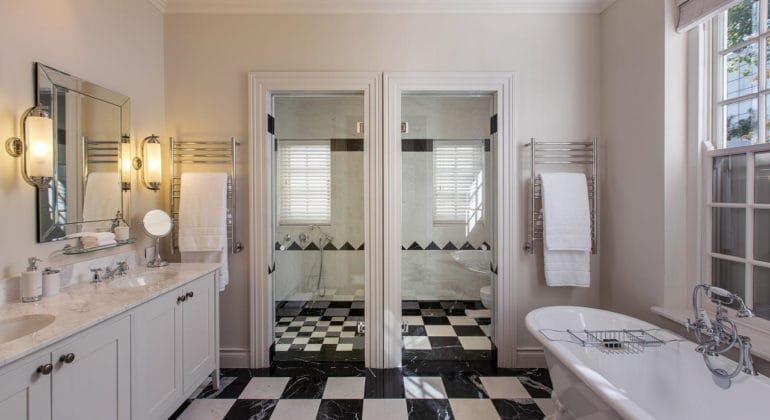 Leeu House Bathroom 1