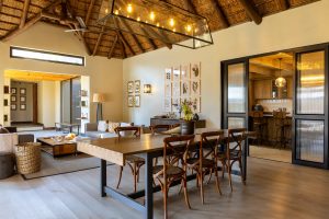 Lion Sands Hinkwenu Residence Dining