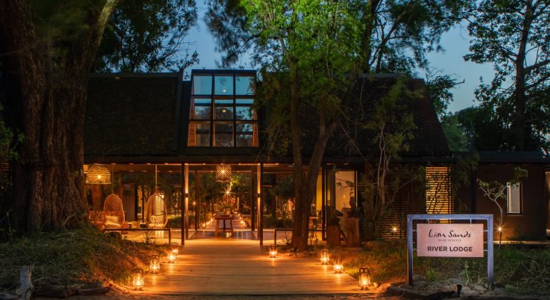 Lion Sands River Lodge Entrance