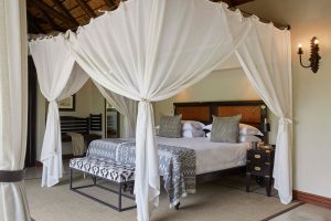 Lion Sands Tinga Lodge Suite
