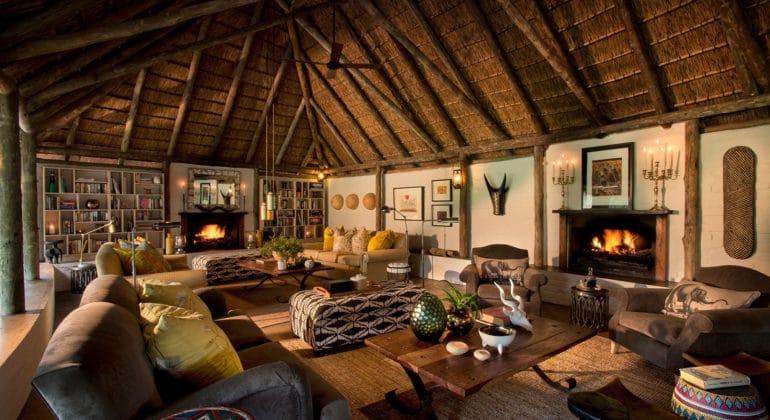Tanda Tula Safari Camp Lounge