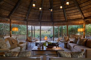 Kuyenda Bushcamp Lounge