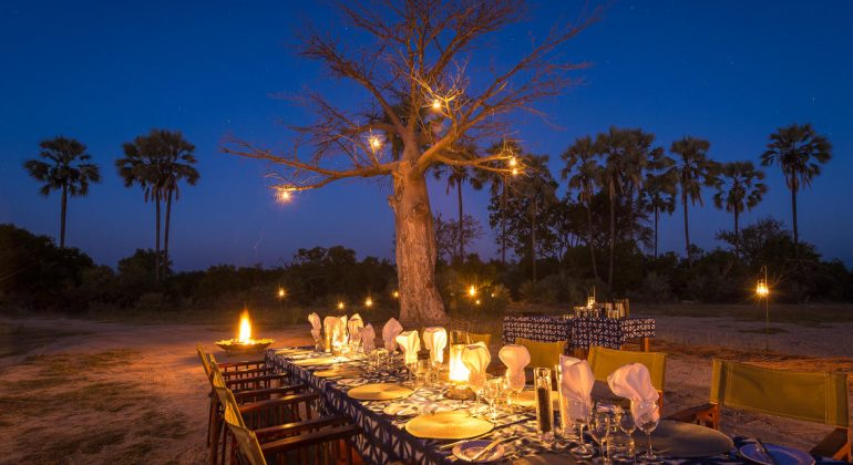 Kwetsani Outdoor Dining