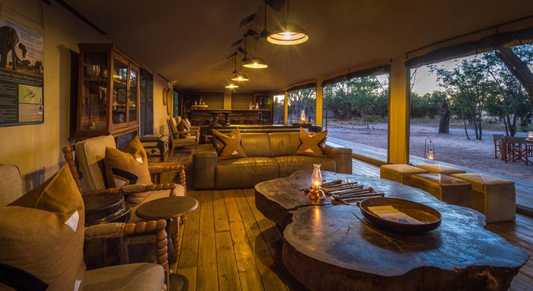 Little Makalolo Camp Lounge
