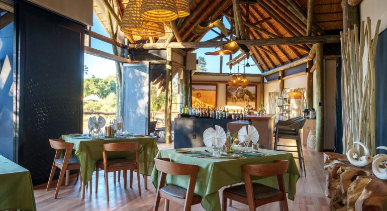 Little Tubu Dining