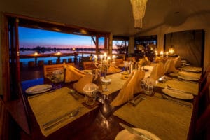 Pelo Camp Dining