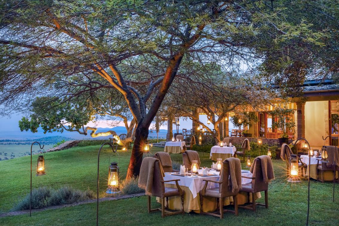 Singita Sasakwa Lodge Outdoors