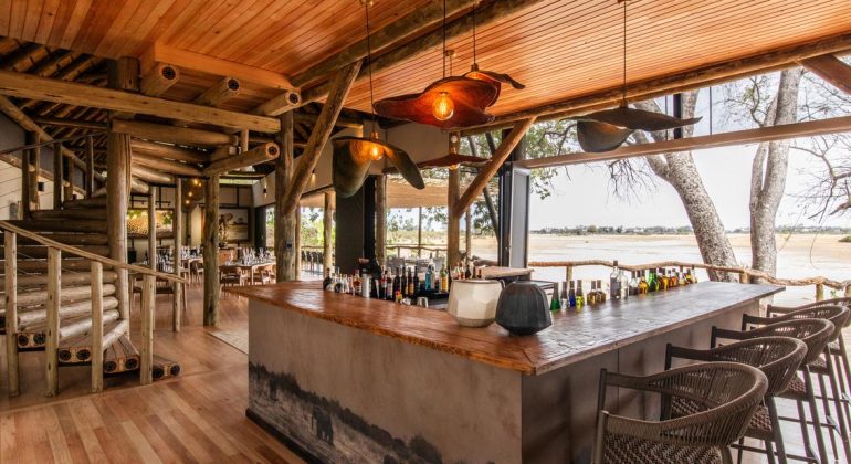 Tubu Tree Bar