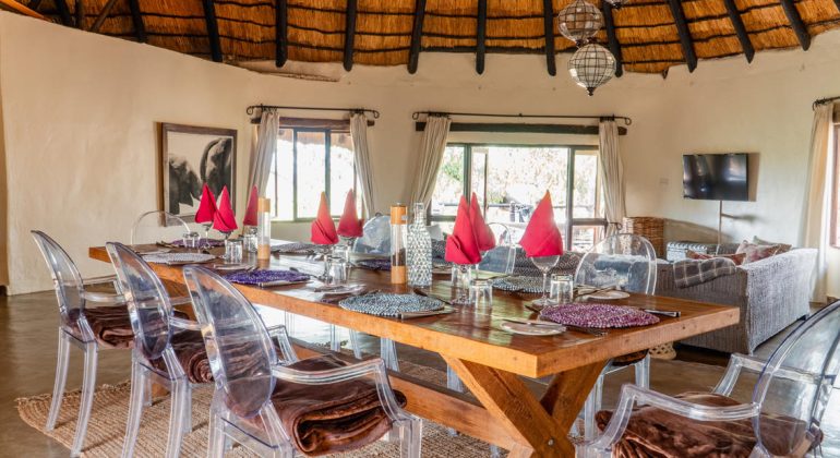 Amalinda Lodge Dining