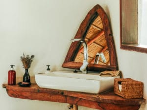 Kaingo Bathroom