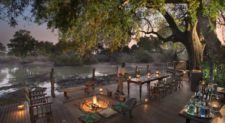 Kanga Expeditions Deck Dining