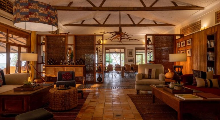 Kyambura Gorge Lodge Lounge