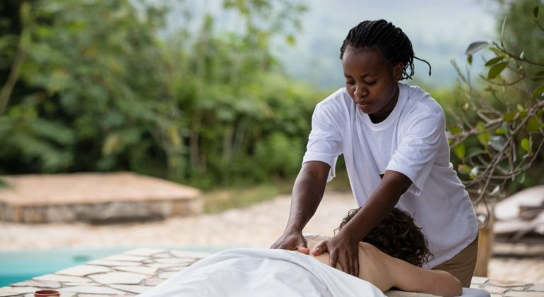 Kyambura Gorge Lodge Spa