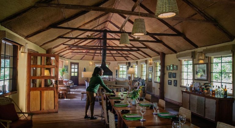 Mount Gahinga Lodge Dining