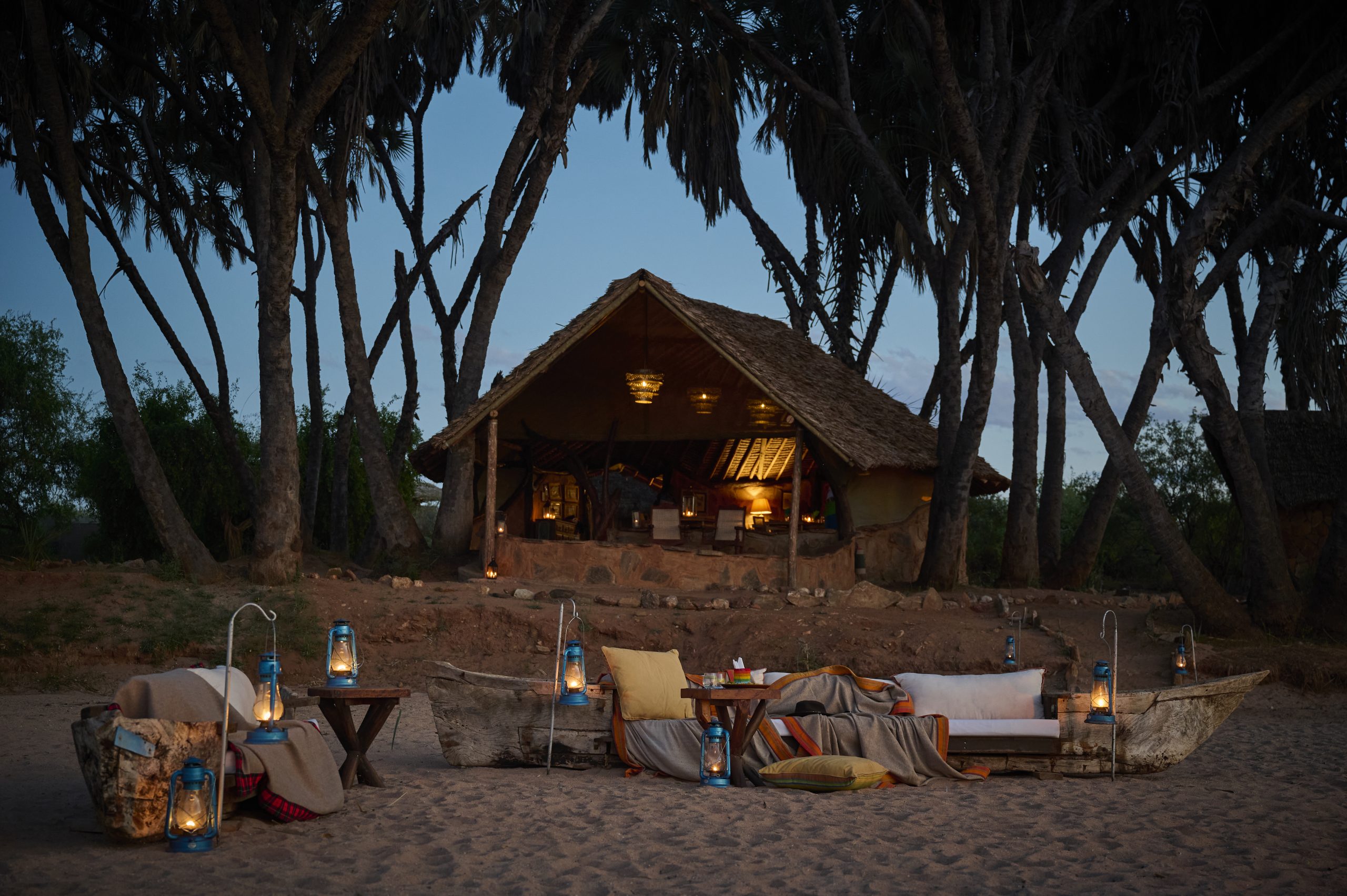 Saruni Rhino Outdoors