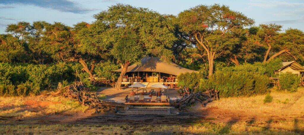 Somalisa Expeditions Main Area