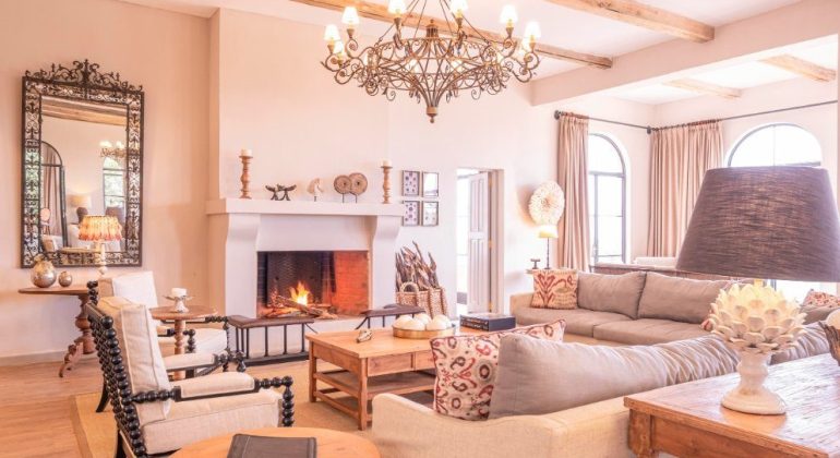 Governors' Mugie Lounge