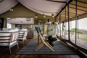 Kichakani Serengeti Camp Bar