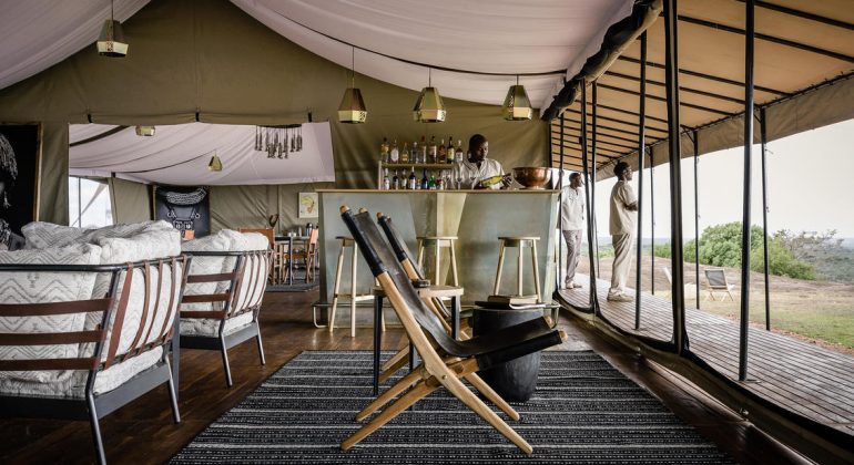 Kichakani Serengeti Camp Bar