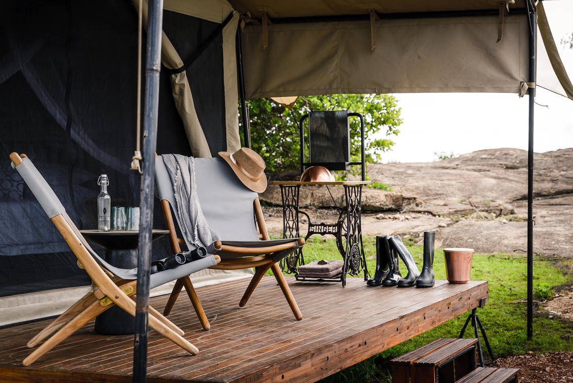 Kichakani Serengeti Camp Deck Viewing