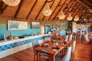 Leroo La Tau Dining