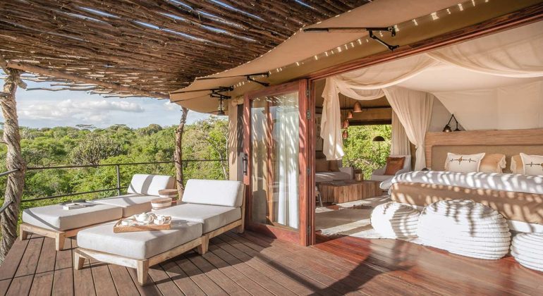 Mwiba Lodge Room