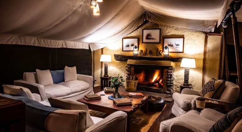 Offbeat Mara Camp Lounge