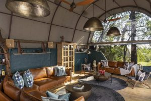 Okuti Camp Lounge