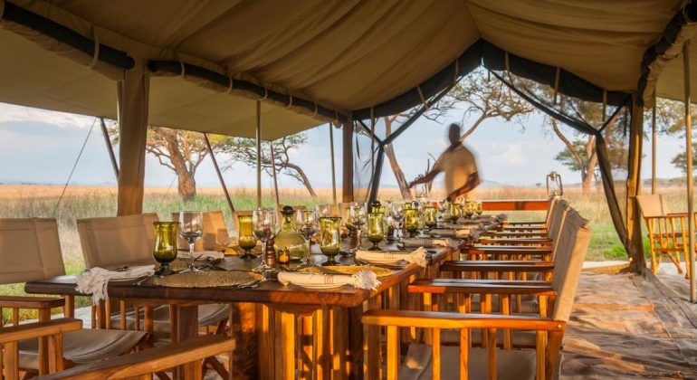 Serengeti Safari Camp Dining