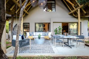 Serondella Lodge Patio