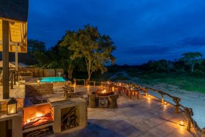 Shumbalala Game Lodge Outdoor Dining
