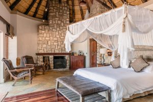 Shumbalala Game Lodge Suite