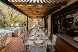 Simbambili Game Lodge Dining