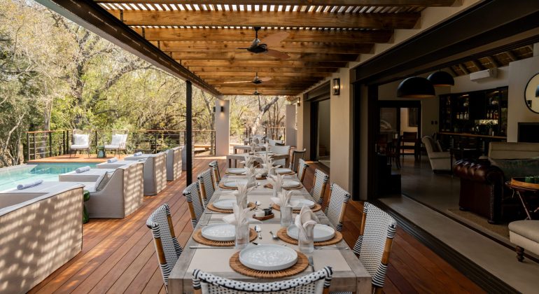 Simbambili Game Lodge Dining
