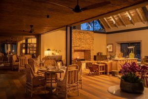 Thornybush Game Lodge Dining