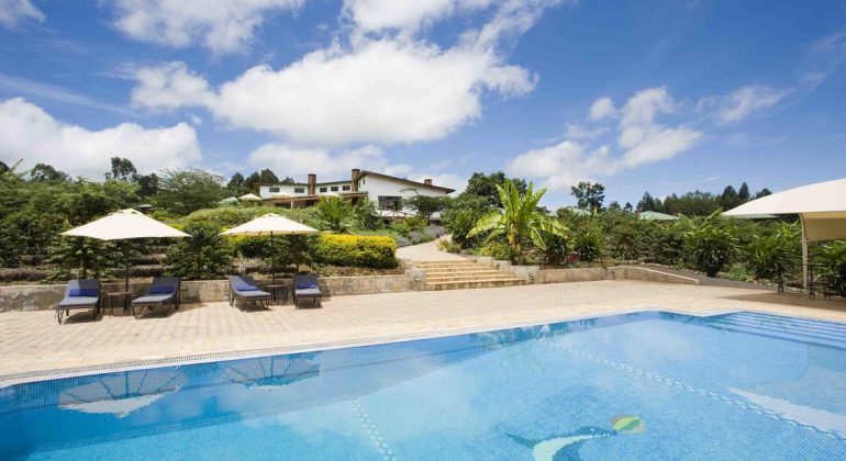 Tloma Lodge Pool