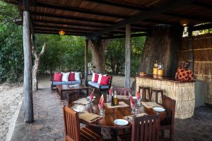 Chikoko Camp Bar